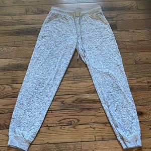 size XS Garage light grey sweatpants